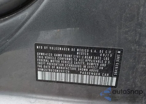 2019 Volkswagen Jetta 1.4T R-Line/1.4T S/1.4T Se z USA, uszkodzony, nr VIN 3VWC57BU2KM253129